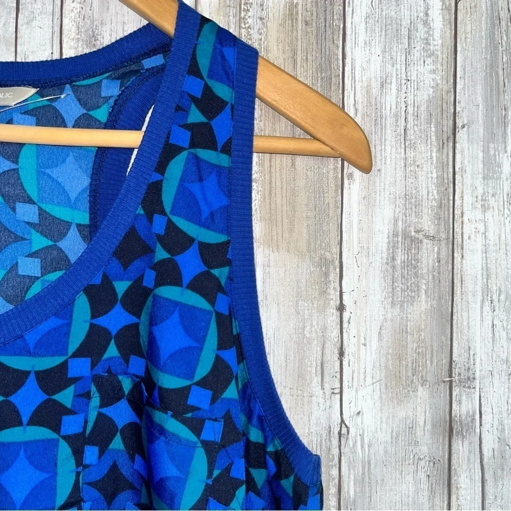 Banana Republic Blue Abstract Jersey tank - Picture 2 of 5